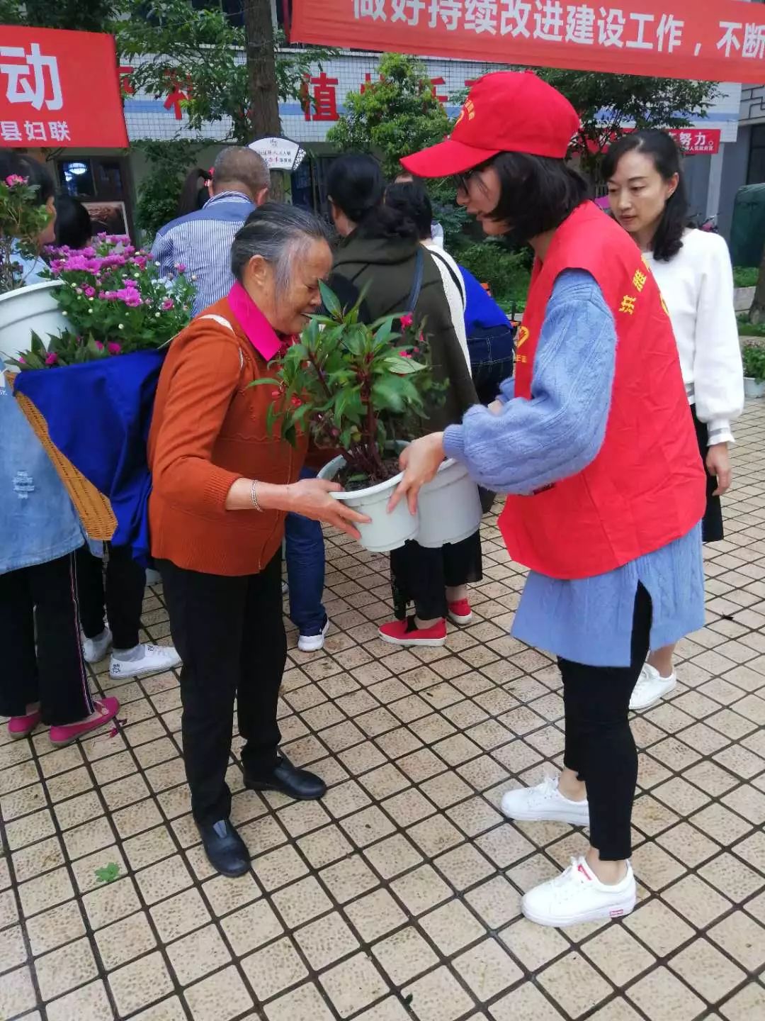 微信图片_20180929163337.jpg